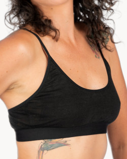 Brassière en lin (vue de trois-quart face)